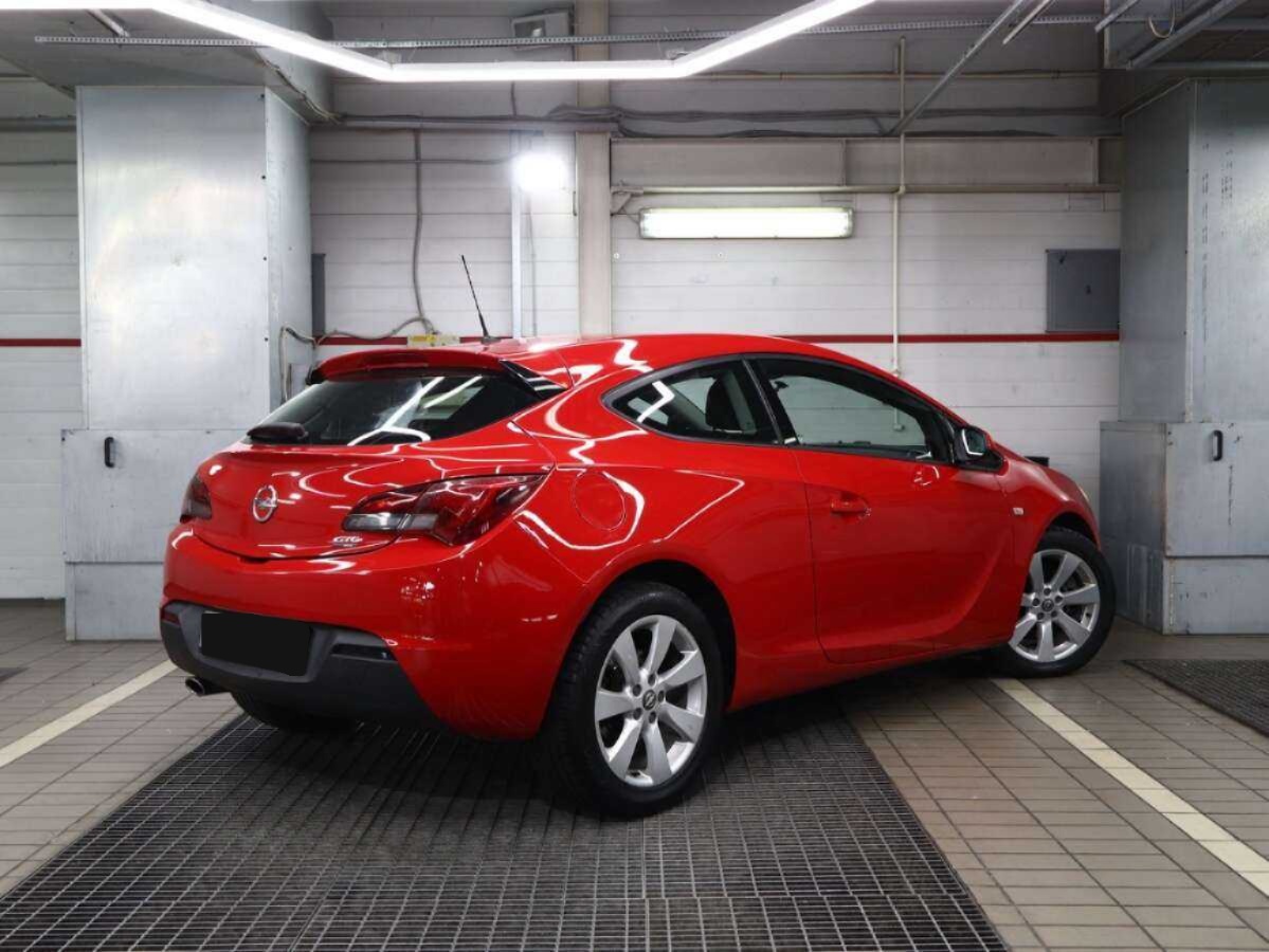 Opel - Opel Astra GTC, 2012