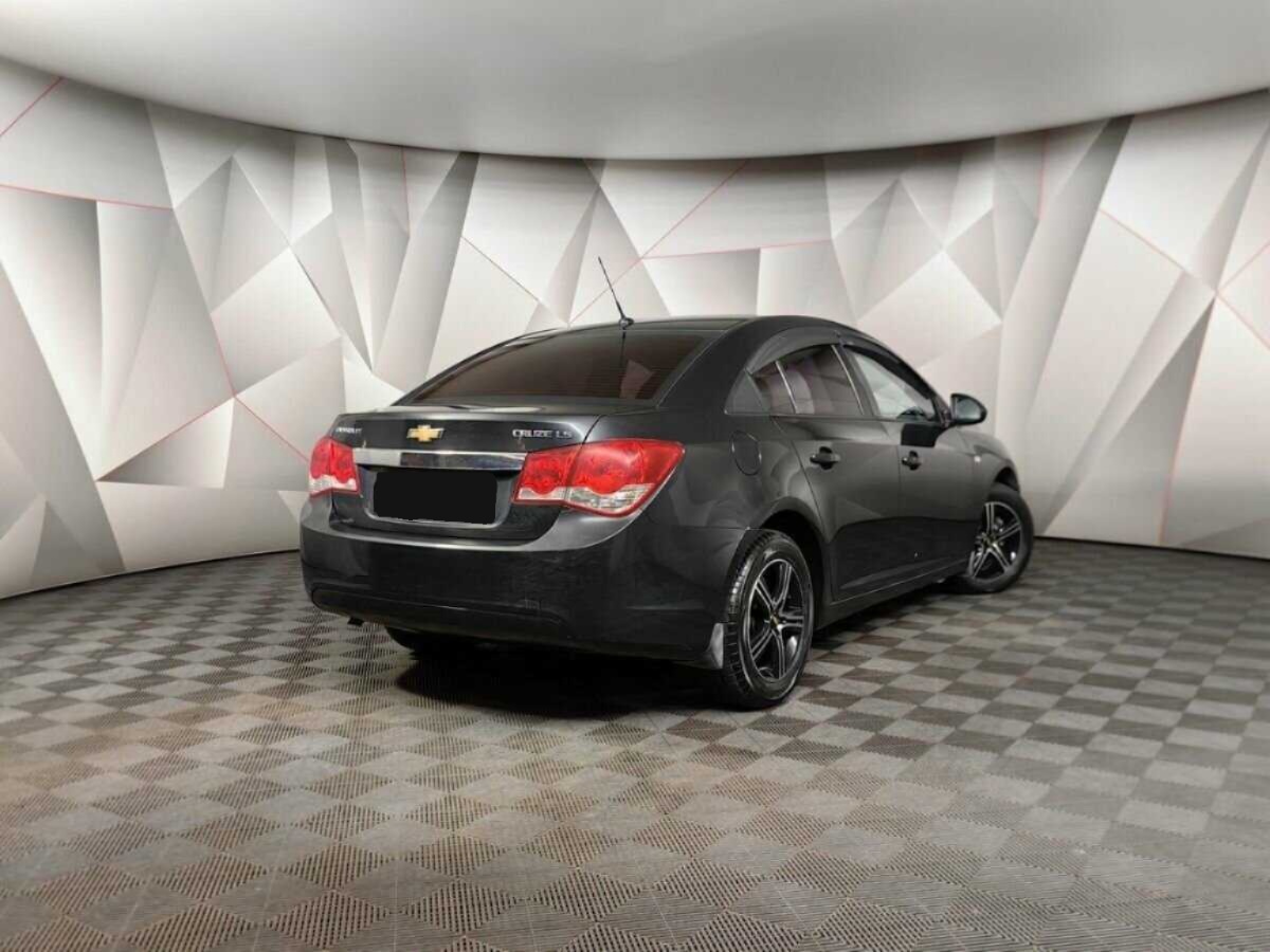 Chevrolet - Chevrolet Cruze, 2011