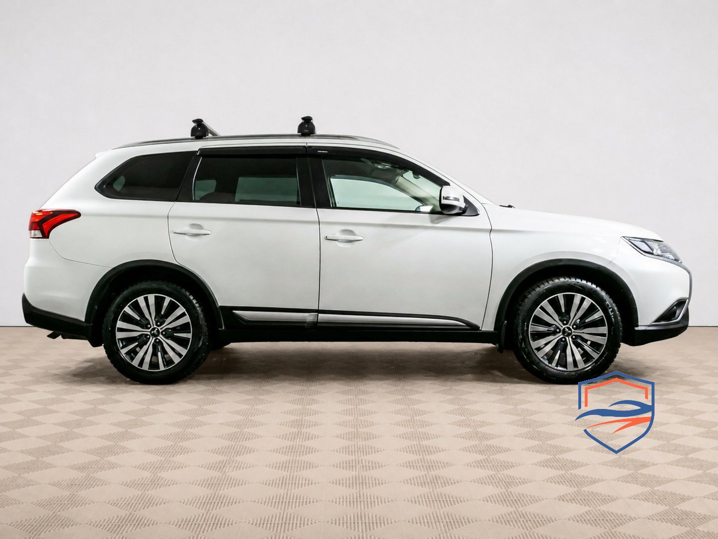 Mitsubishi - Mitsubishi Outlander III Рестайлинг 3, 2021