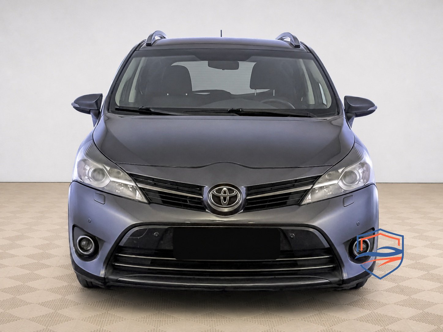 Toyota - Toyota Verso, 2013
