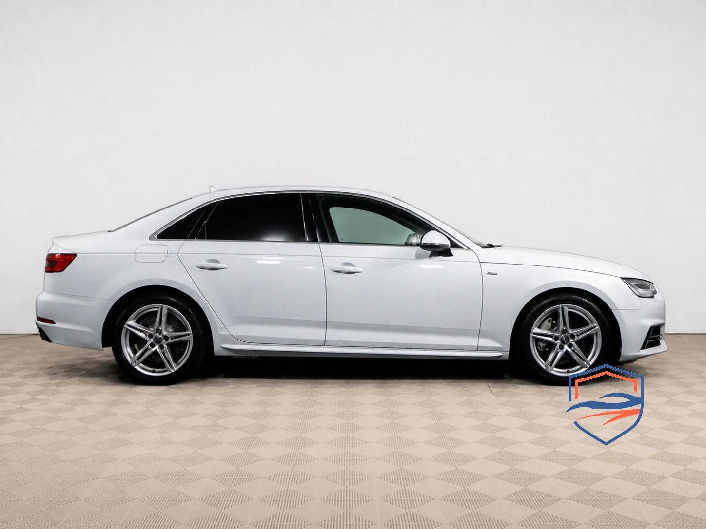 Audi - Audi A4 V (B9), 2017