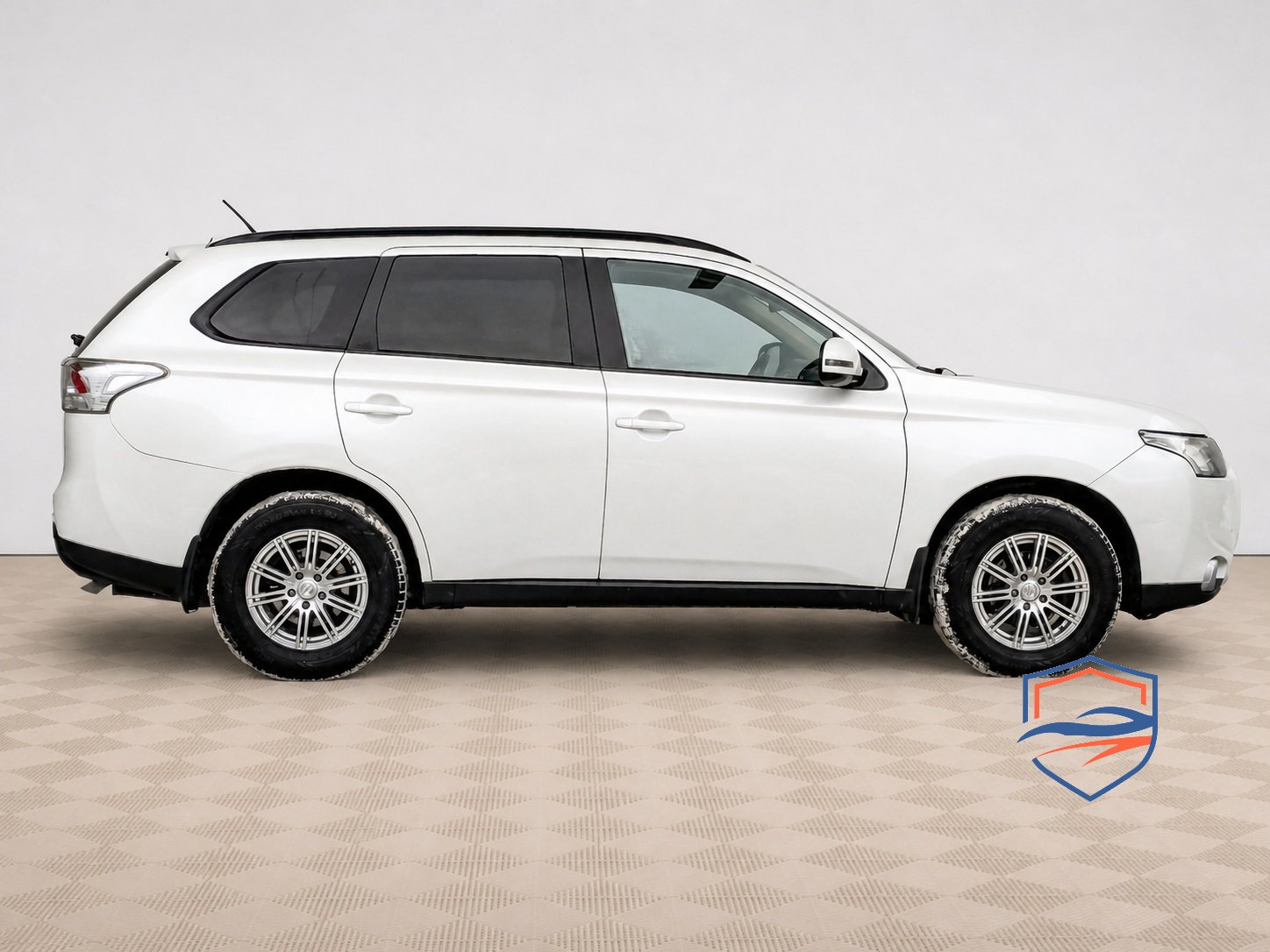 Mitsubishi - Mitsubishi Outlander, 2013