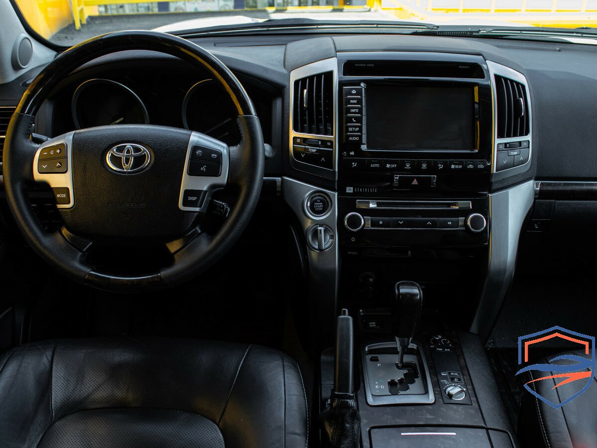 Toyota - Toyota Land Cruiser 200 Series Рестайлинг 1, 2015