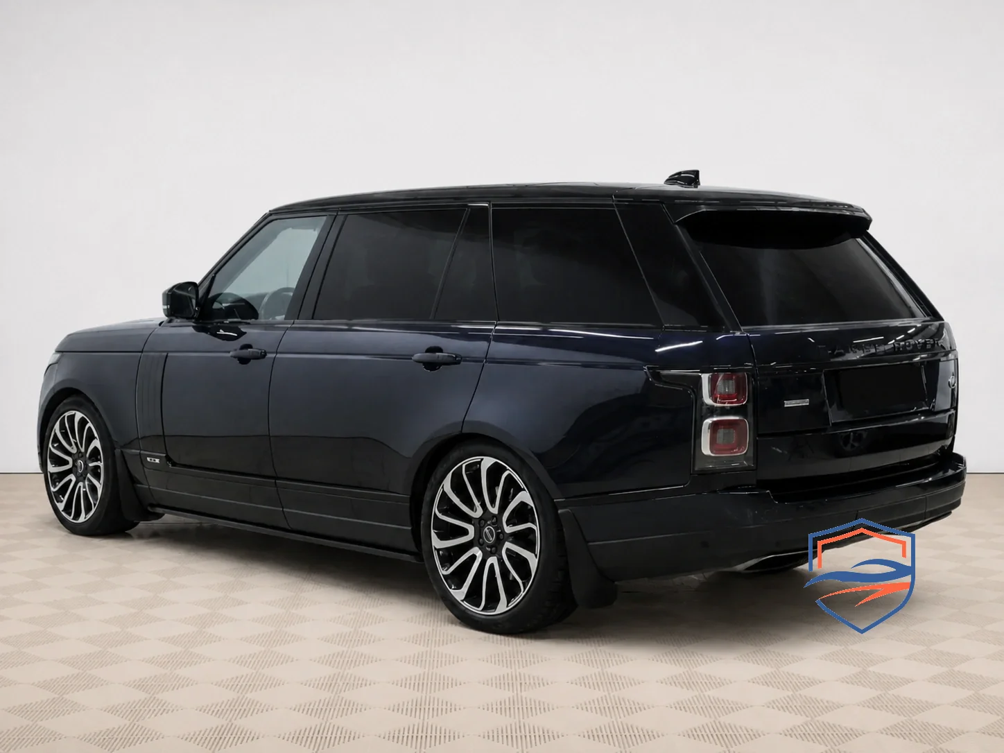 Land Rover - Land Rover Range Rover IV Рестайлинг, 2020 г.