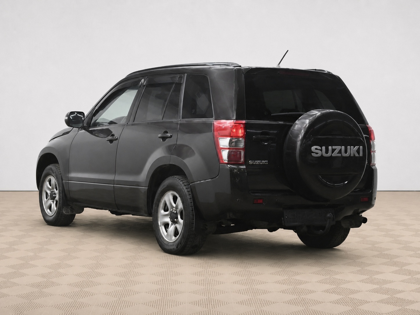 Suzuki - Suzuki Grand Vitara, 2013