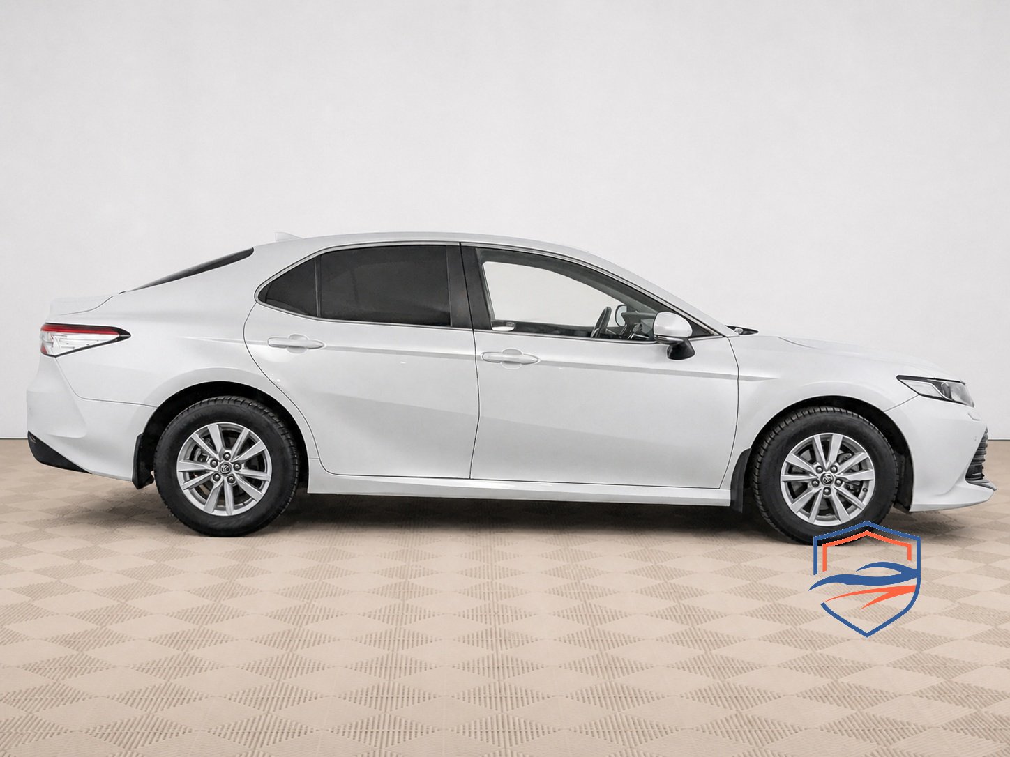 Toyota - Toyota Camry, 2021