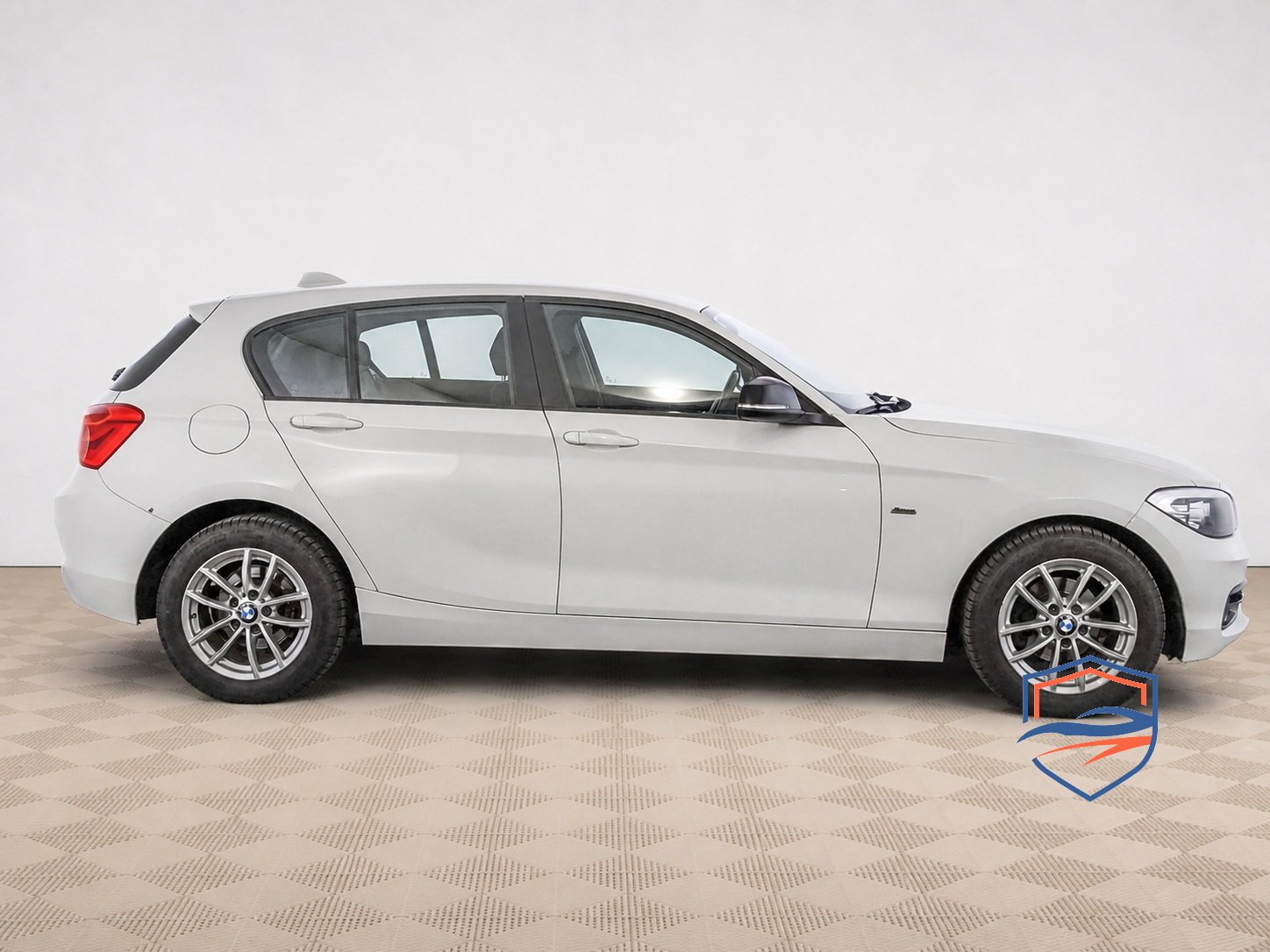 BMW - BMW 1 серии, 2015