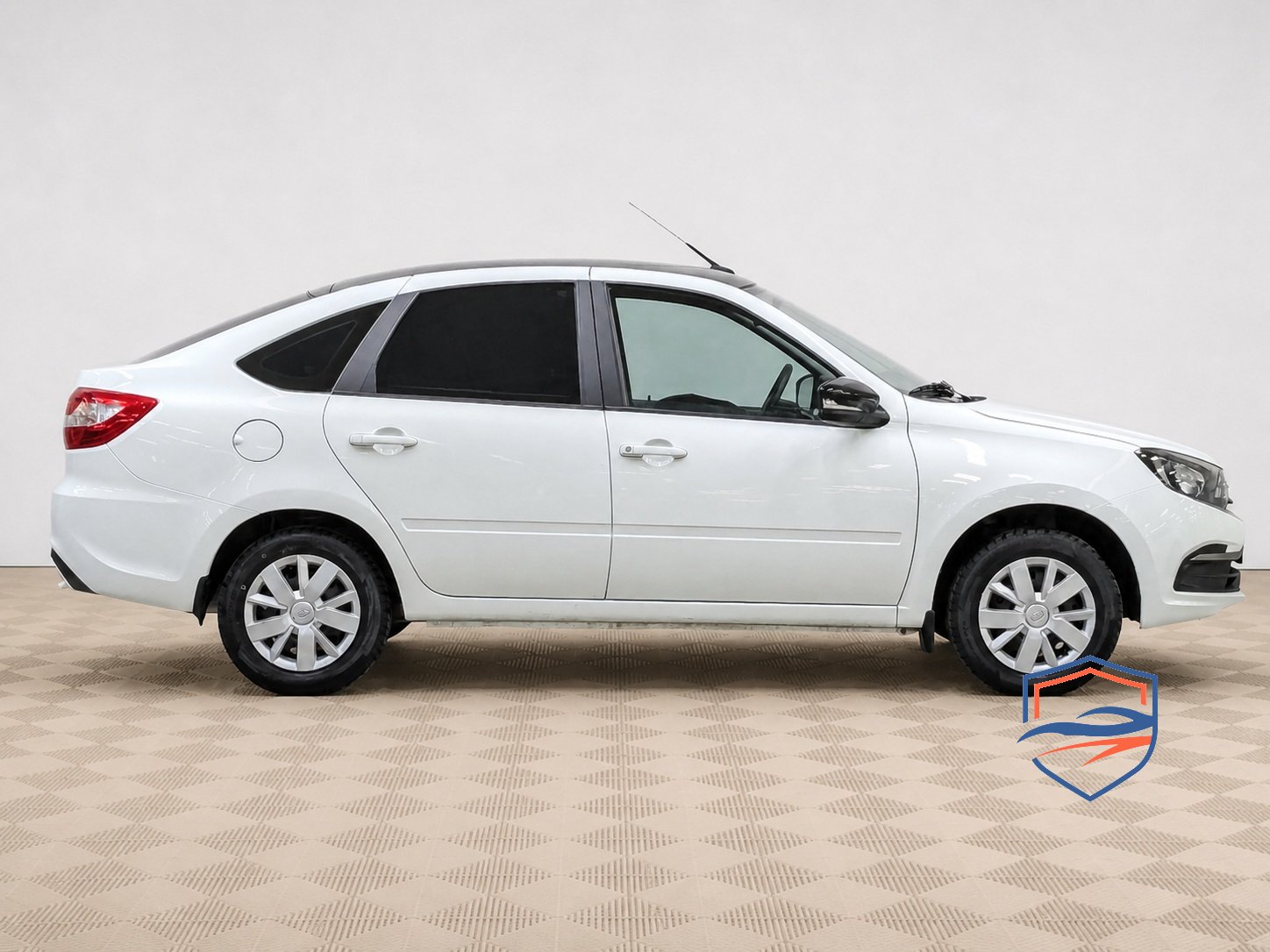 LADA (ВАЗ) - Lada Granta, 2022