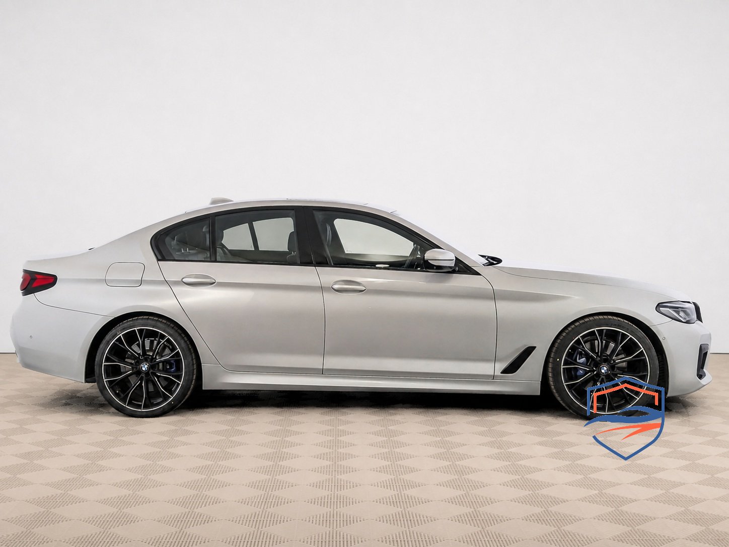 BMW - BMW 5 серии, 2022