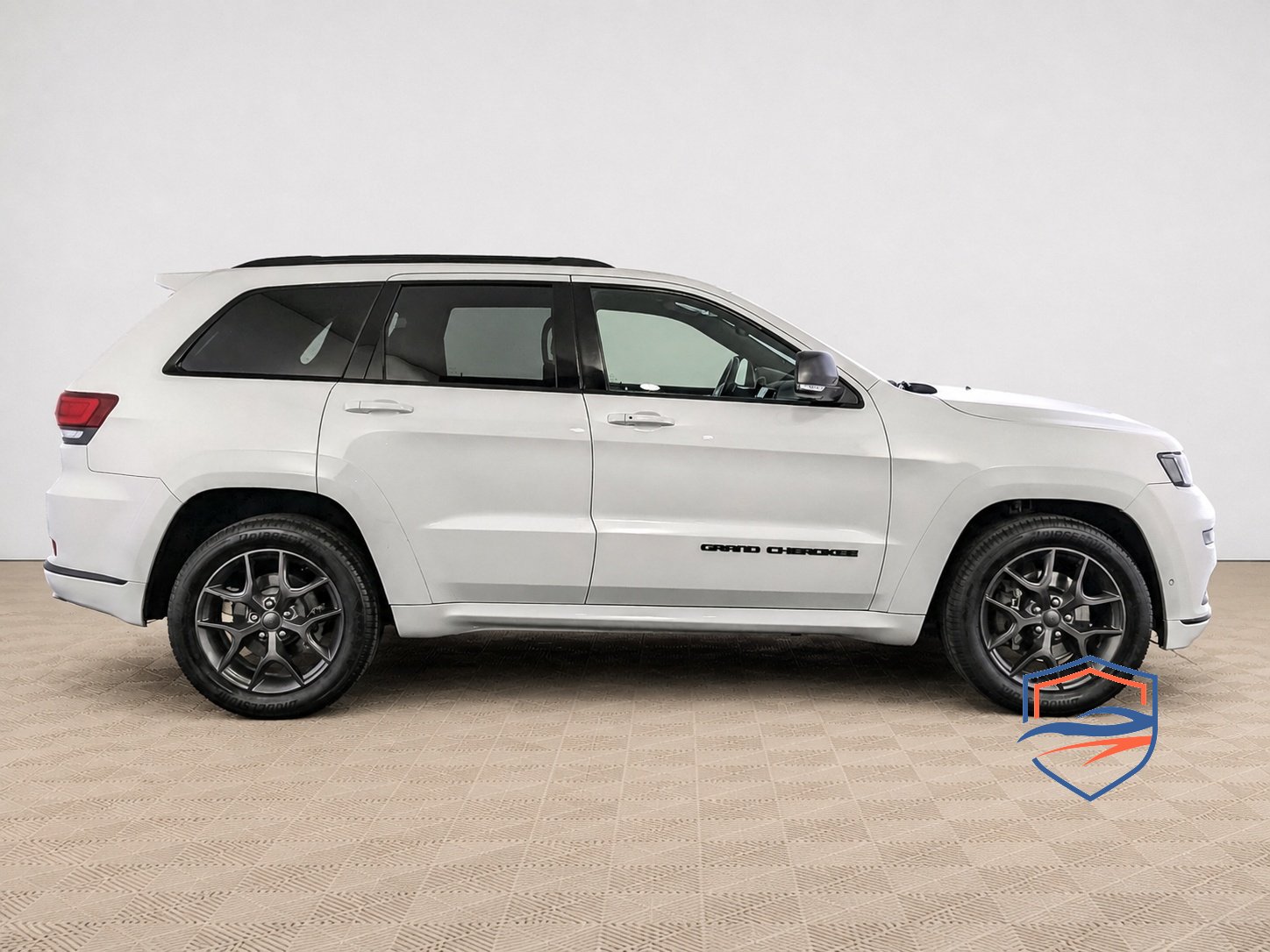 Jeep - Jeep Grand Cherokee, 2020
