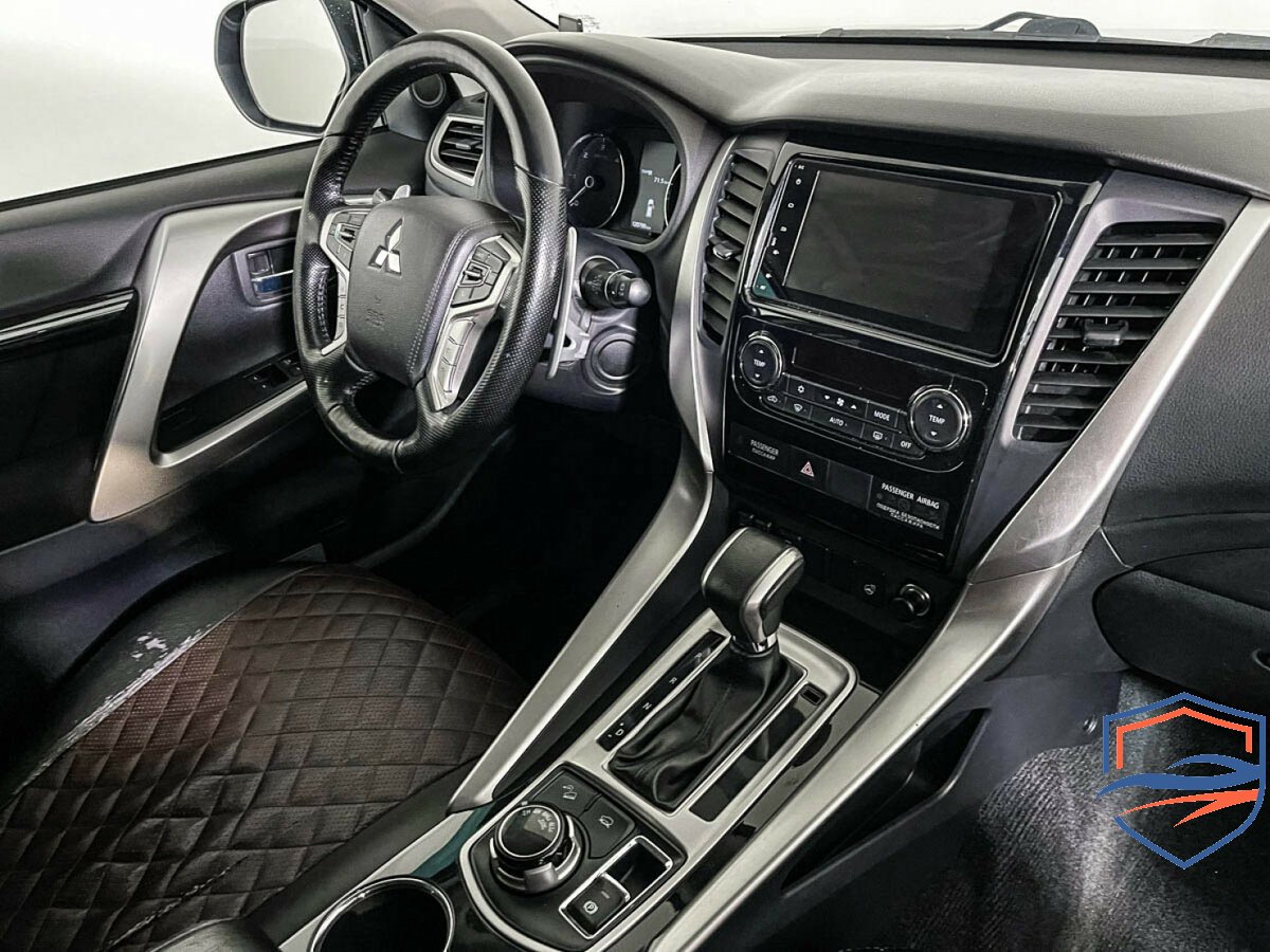 Mitsubishi - Mitsubishi Pajero Sport III, 2017