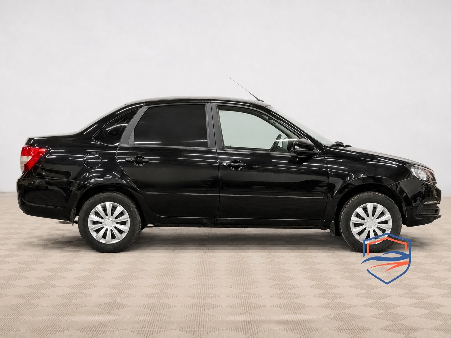 LADA (ВАЗ) - Lada Granta, 2023