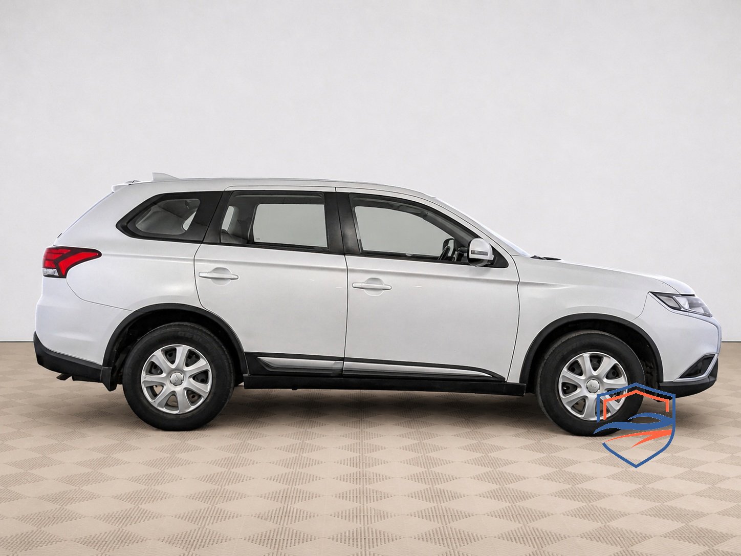 Mitsubishi - Mitsubishi Outlander, 2019