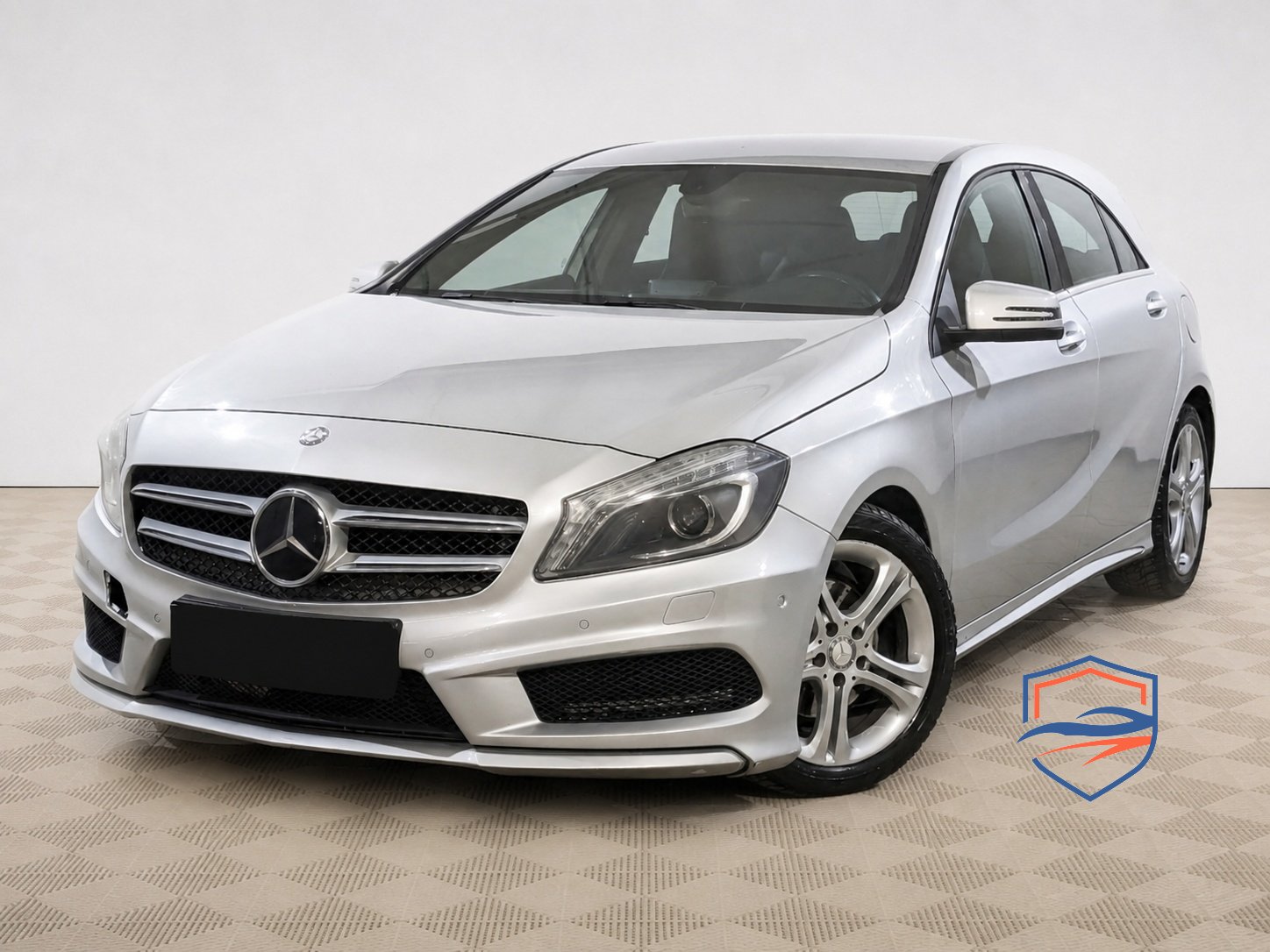 Mercedes-Benz - Mercedes-Benz A-Класс, 2015