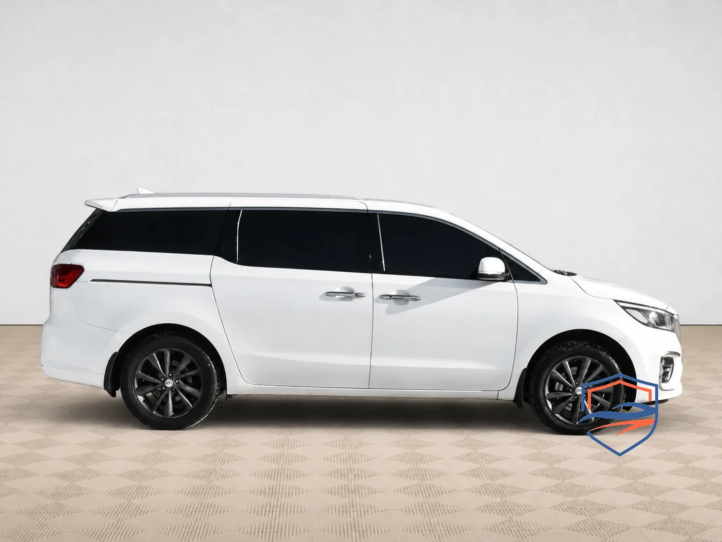 Kia - Kia Carnival III, 2018 г.