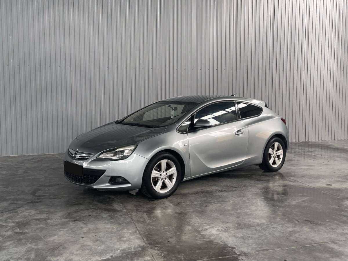 Opel - Opel Astra GTC, 2012