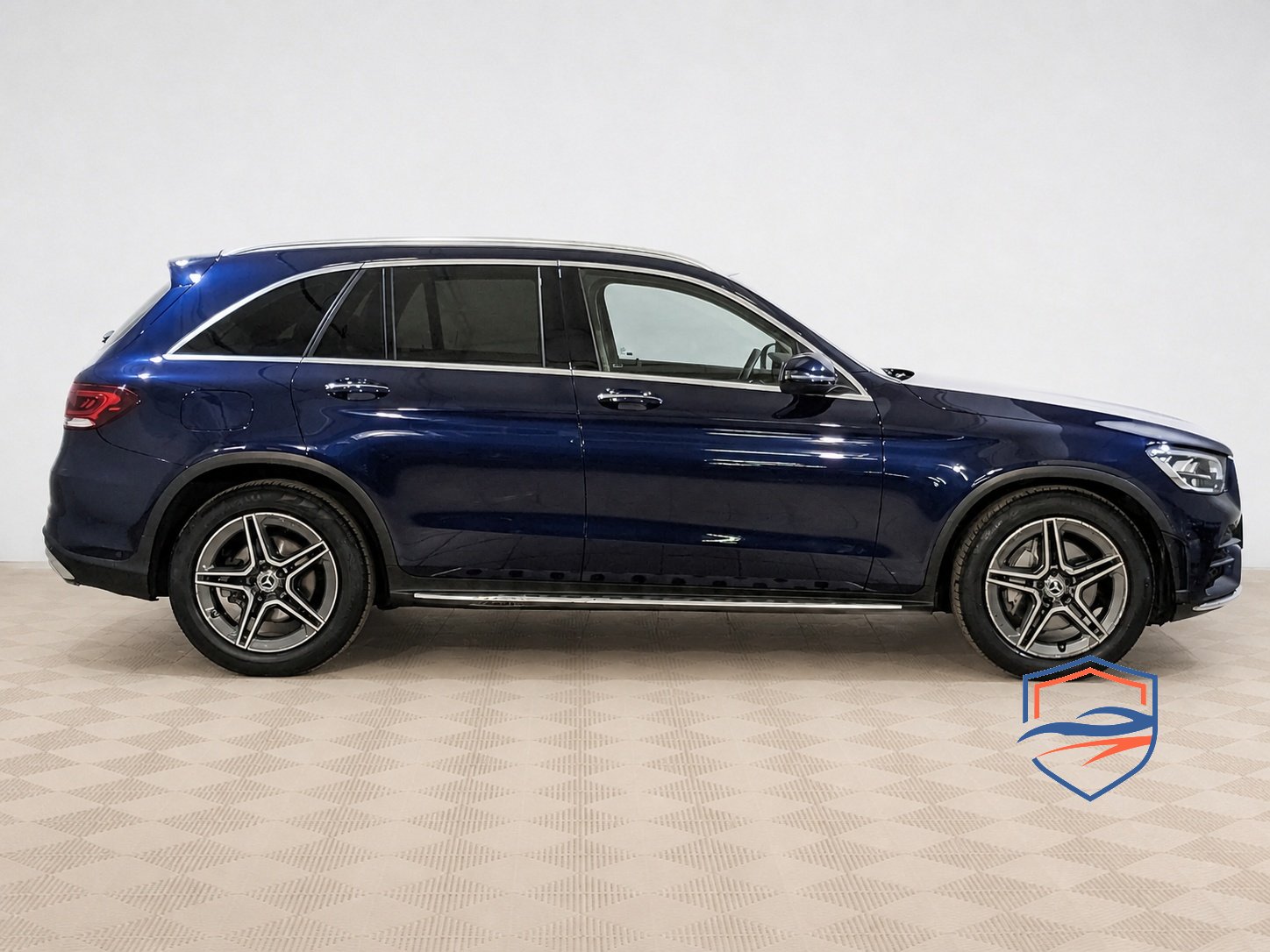 Mercedes-Benz - Mercedes-Benz GLC, 2021
