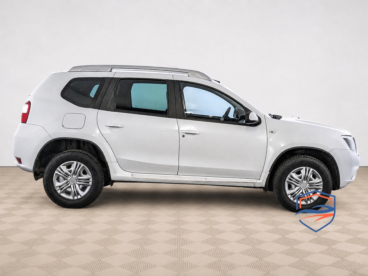 Nissan - Nissan Terrano, 2014