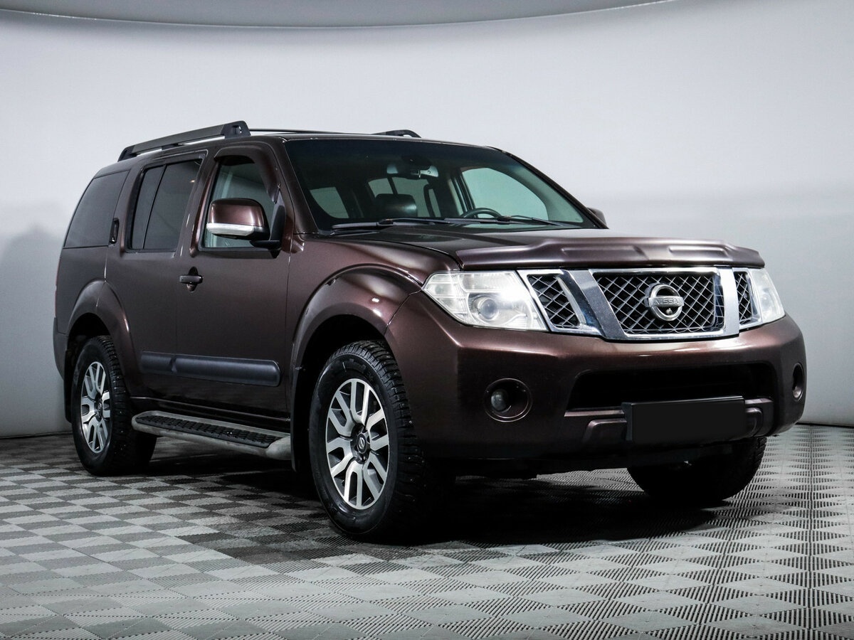 Nissan - Nissan Pathfinder III Рестайлинг, 2010