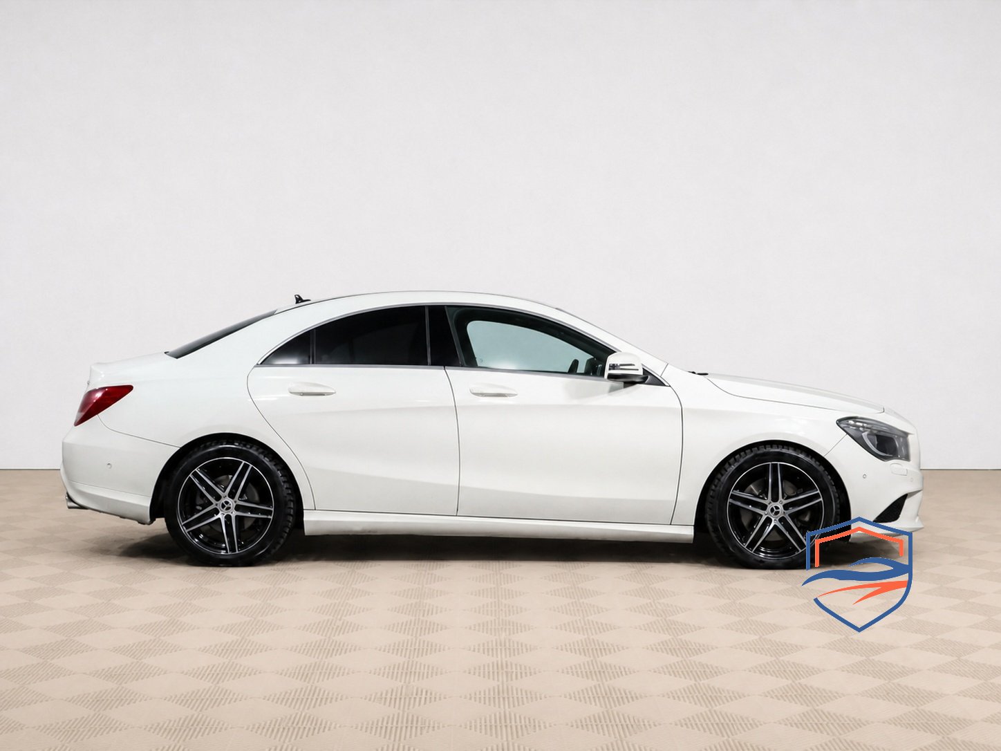 Mercedes-Benz - Mercedes-Benz CLA 250 I (C117, X117), 2014