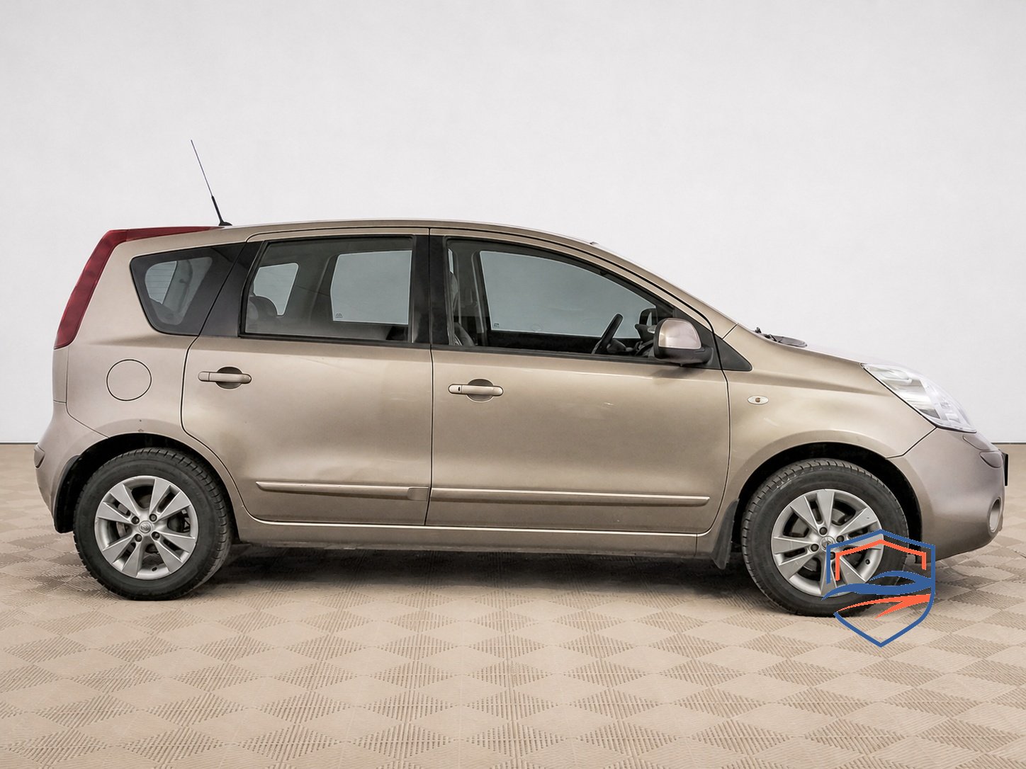 Nissan - Nissan Note, 2013