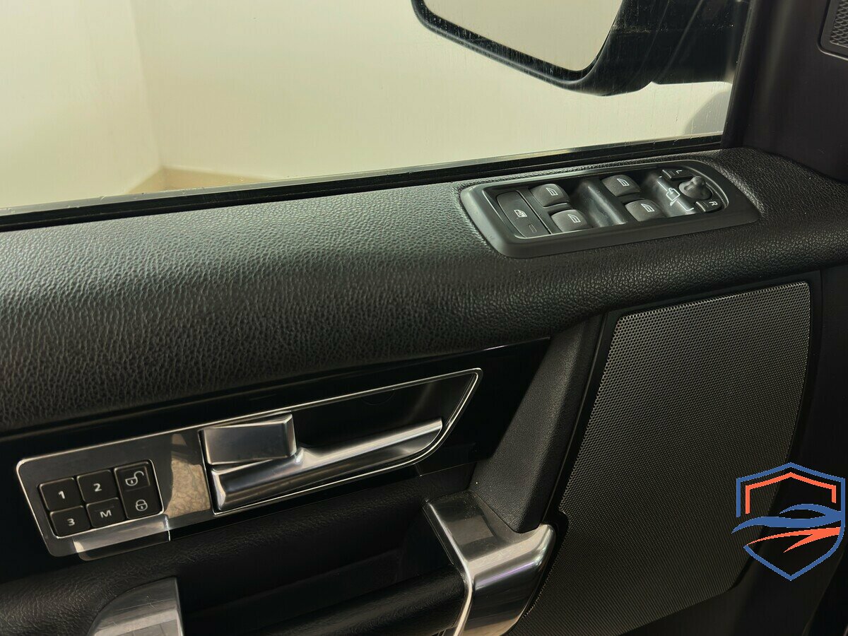 Land Rover - Land Rover Discovery IV, 2011