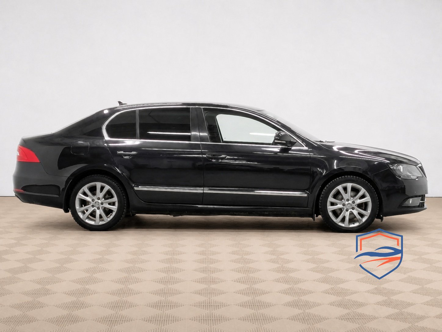 Skoda - Skoda Superb, 2013