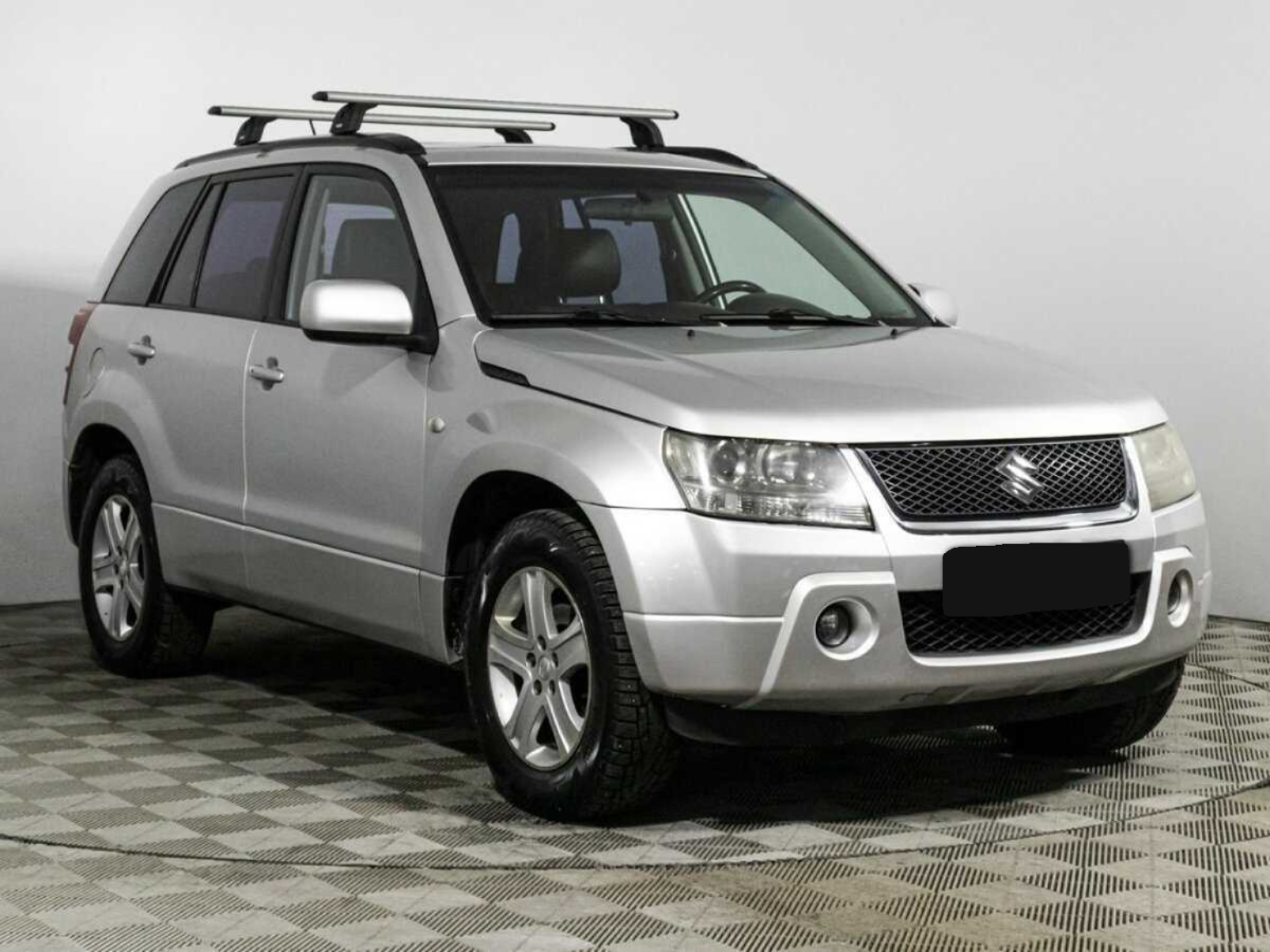 Suzuki - Suzuki Grand Vitara, 2010