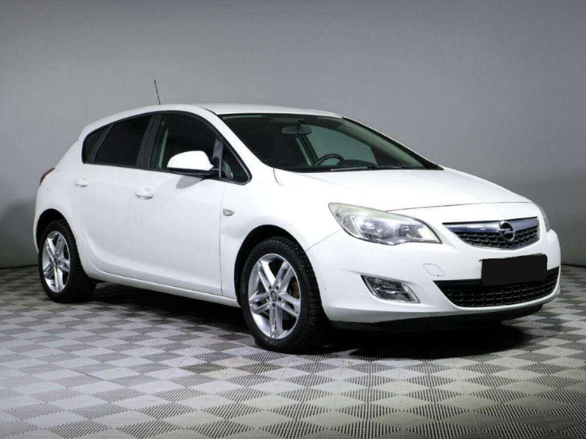 Opel - Opel Astra, 2011