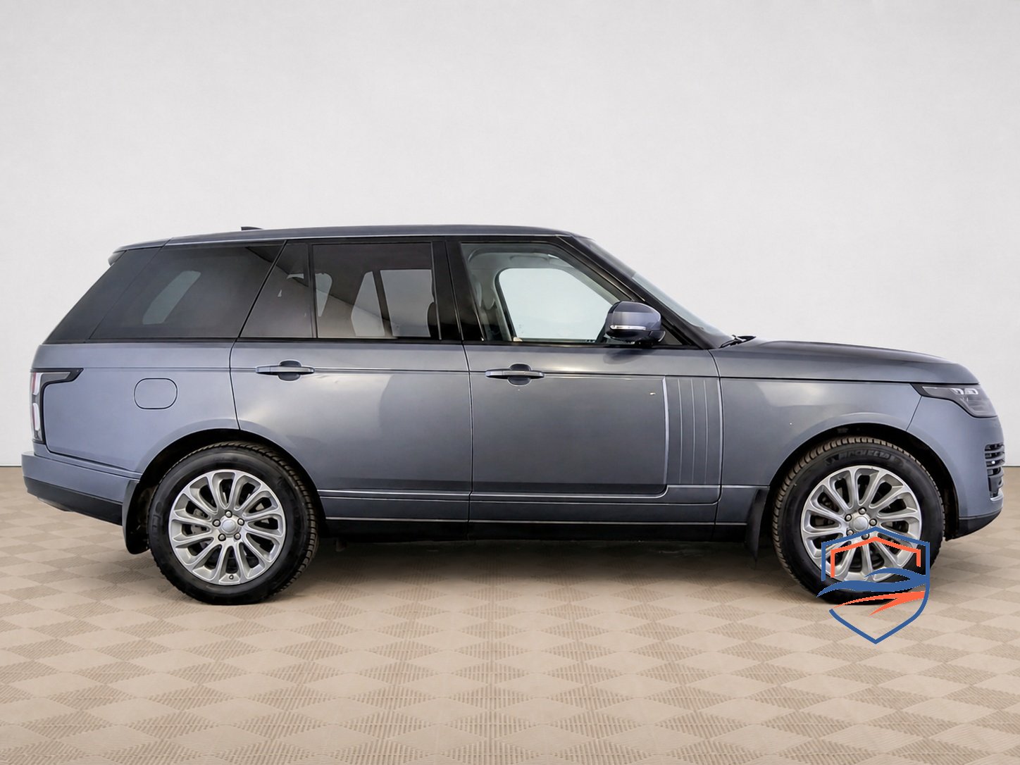 Land Rover - Land Rover Range Rover IV Рестайлинг, 2019