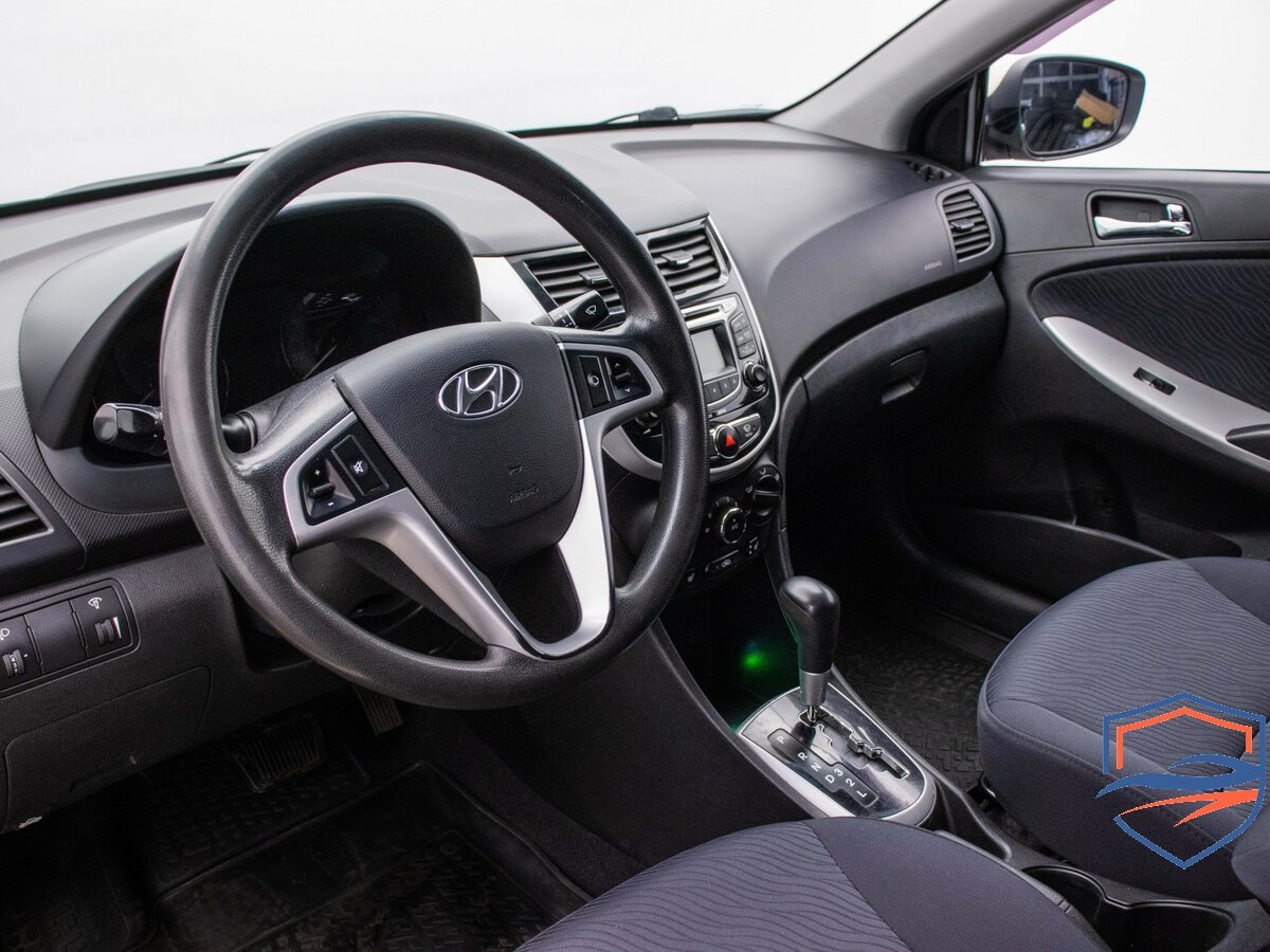 Hyundai - Hyundai Accent IV, 2011