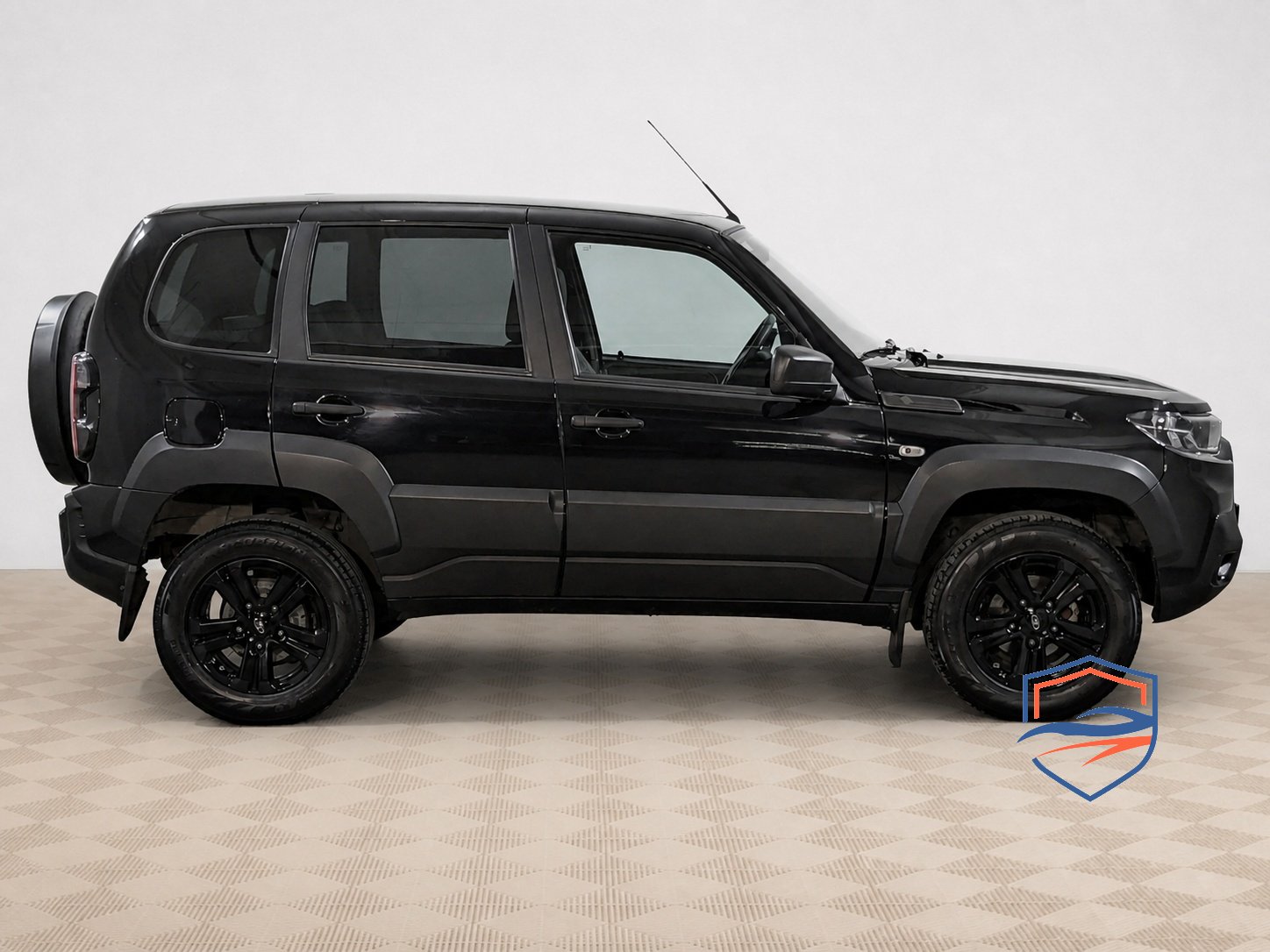 LADA (ВАЗ) - Lada Niva Travel, 2023