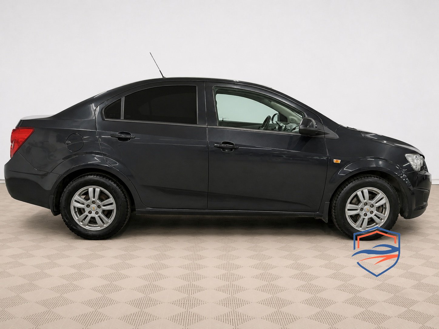 Chevrolet - Chevrolet Aveo, 2015