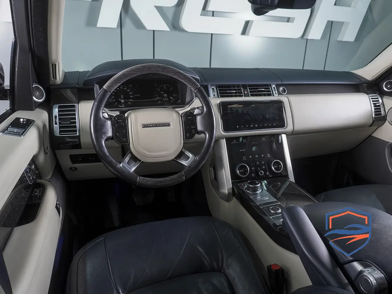 Land Rover - Land Rover Range Rover IV Рестайлинг, 2020 г.