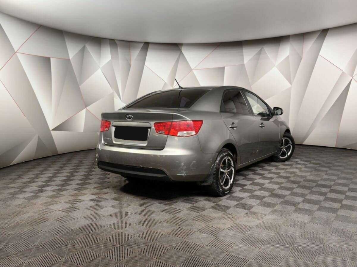 Kia - Kia Cerato 4-speed, 2010