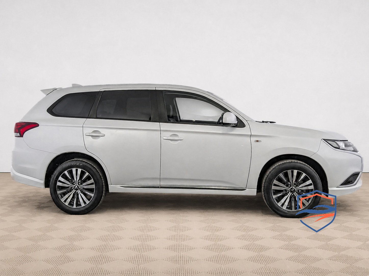 Mitsubishi - Mitsubishi Outlander, 2022