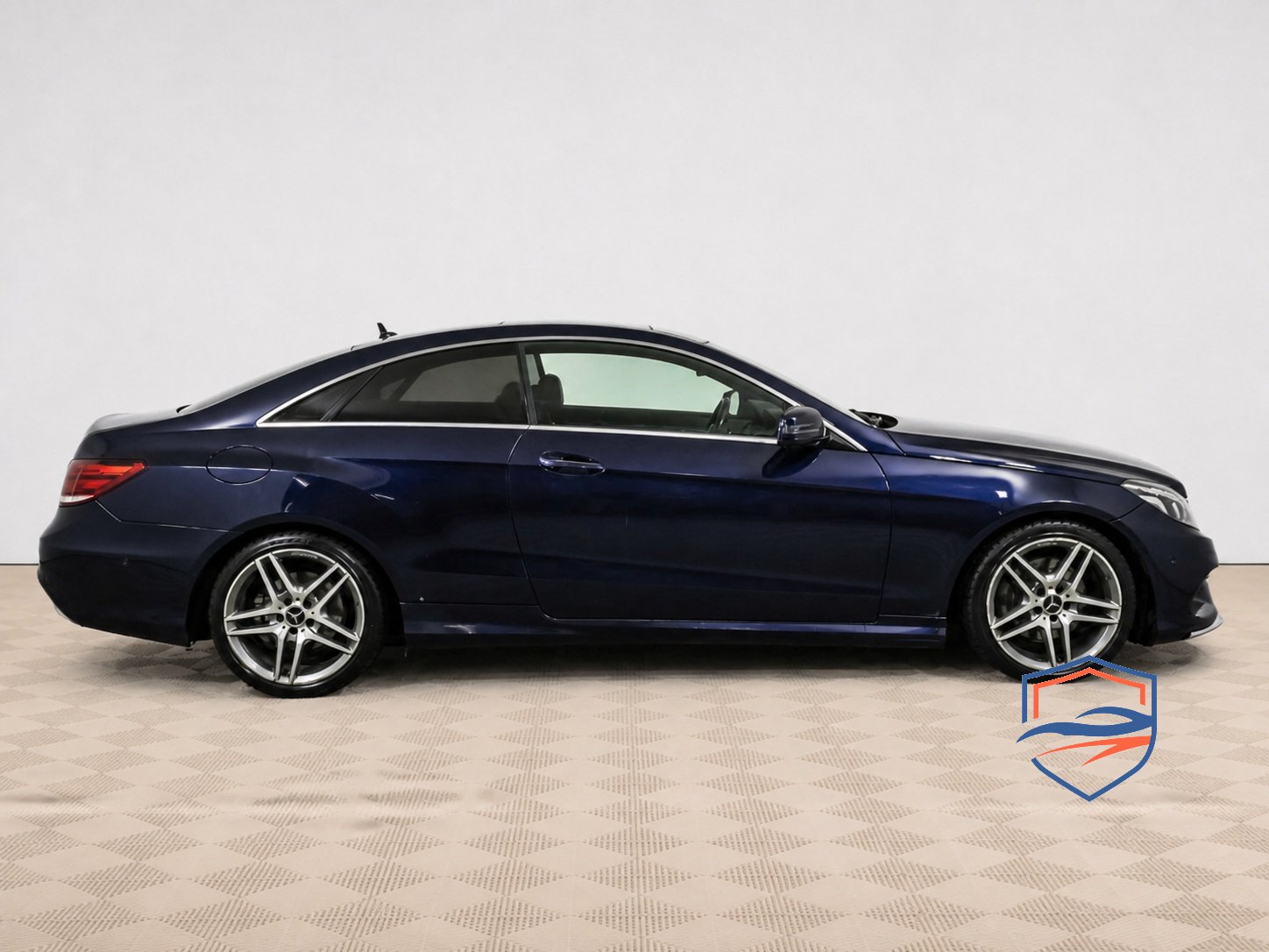 Mercedes-Benz - Mercedes-Benz E-Класс 250 IV (W212, S212, C207) Рестайлинг, 2015