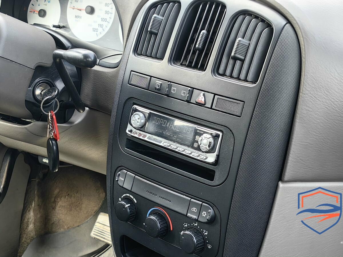 Dodge - Dodge Caravan 3-speed IV, 2001