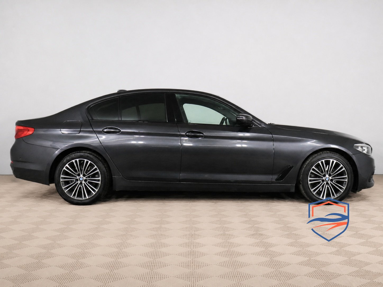 BMW - BMW 5 серии 520d VII (G30/G31/G38), 2019