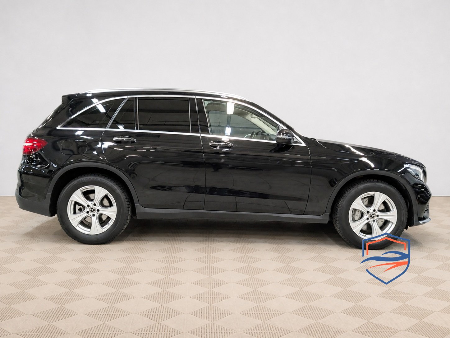 Mercedes-Benz - Mercedes-Benz GLC, 2018