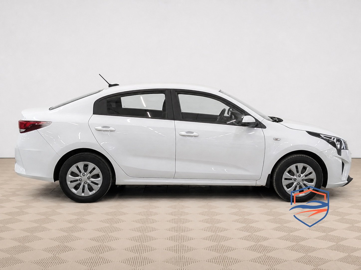 Kia - Kia Rio, 2021