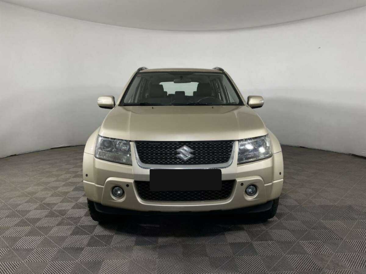 Suzuki - Suzuki Grand Vitara, 2010