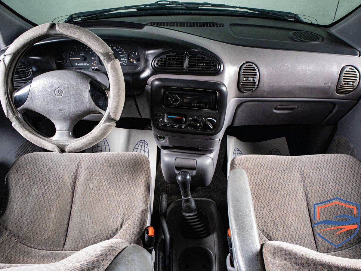 Chrysler - Chrysler Voyager III, 2000