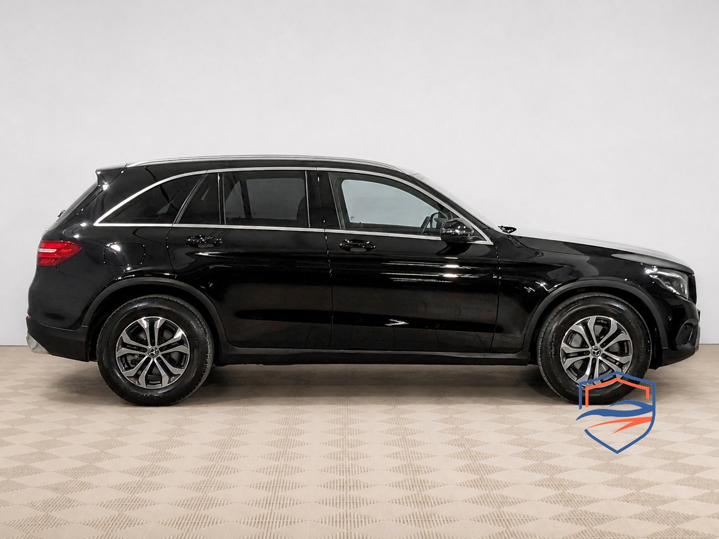 Mercedes-Benz - Mercedes-Benz GLC, 2017