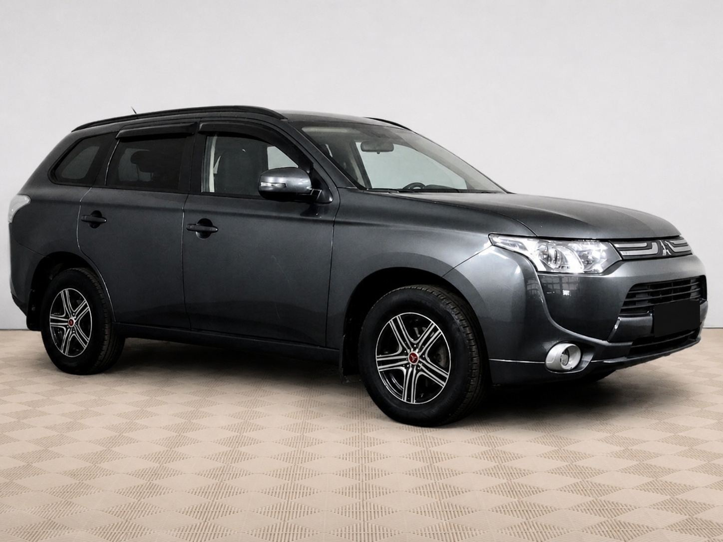 Mitsubishi - Mitsubishi Outlander, 2013