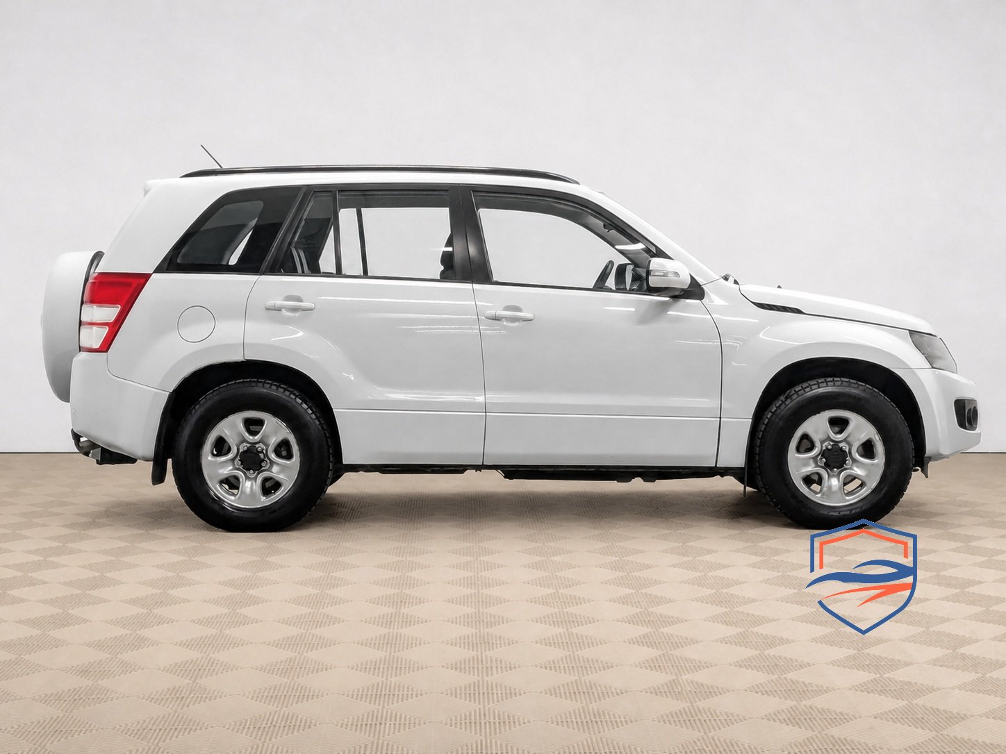 Suzuki - Suzuki Grand Vitara, 2013