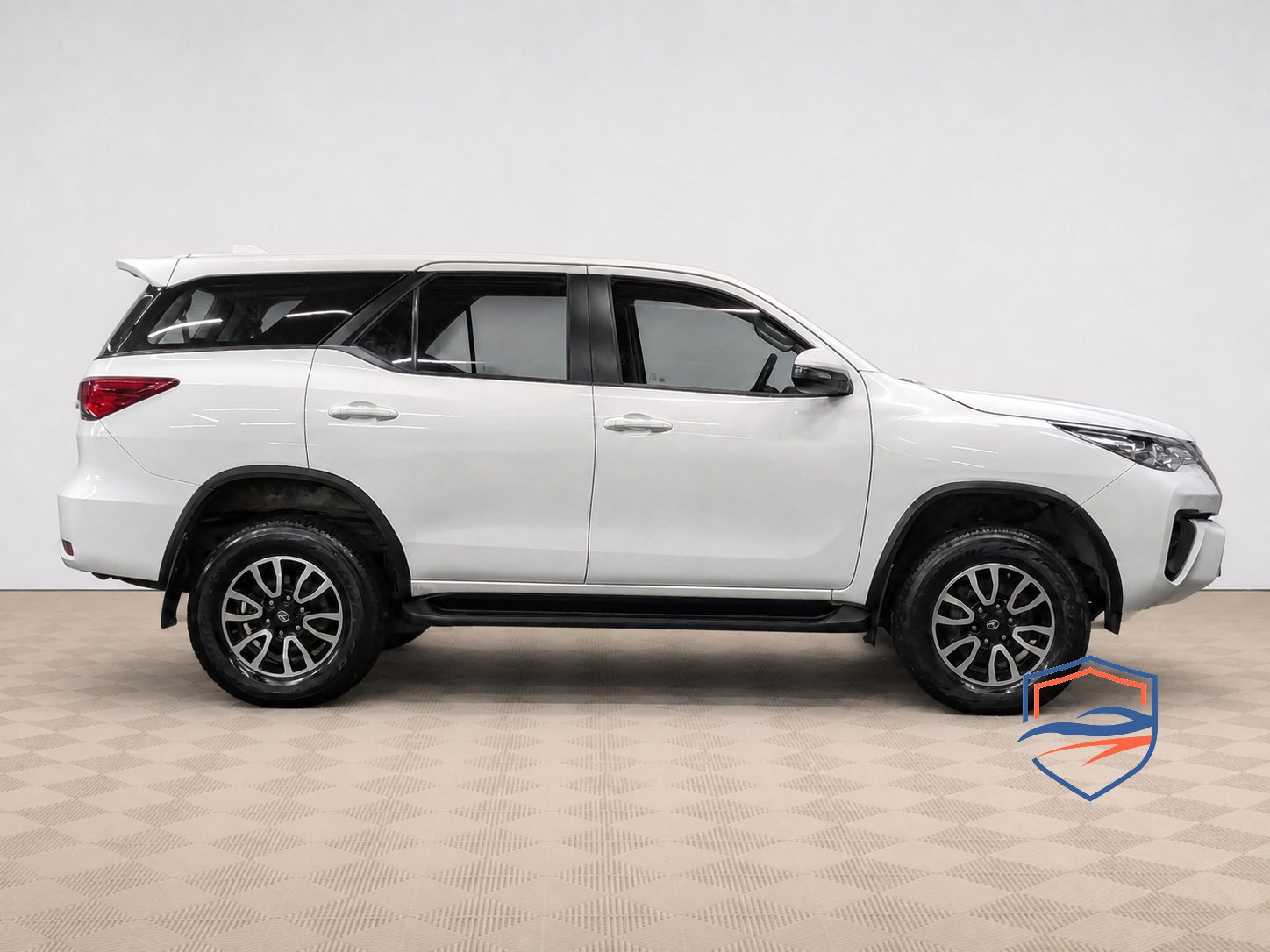 Toyota - Toyota Fortuner, 2020