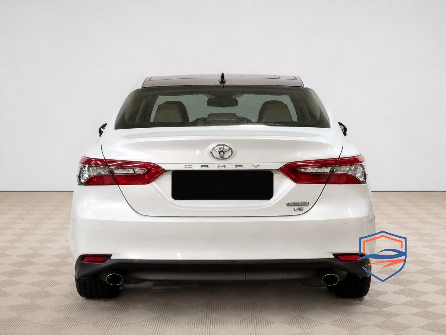 Toyota - Toyota Camry, 2023