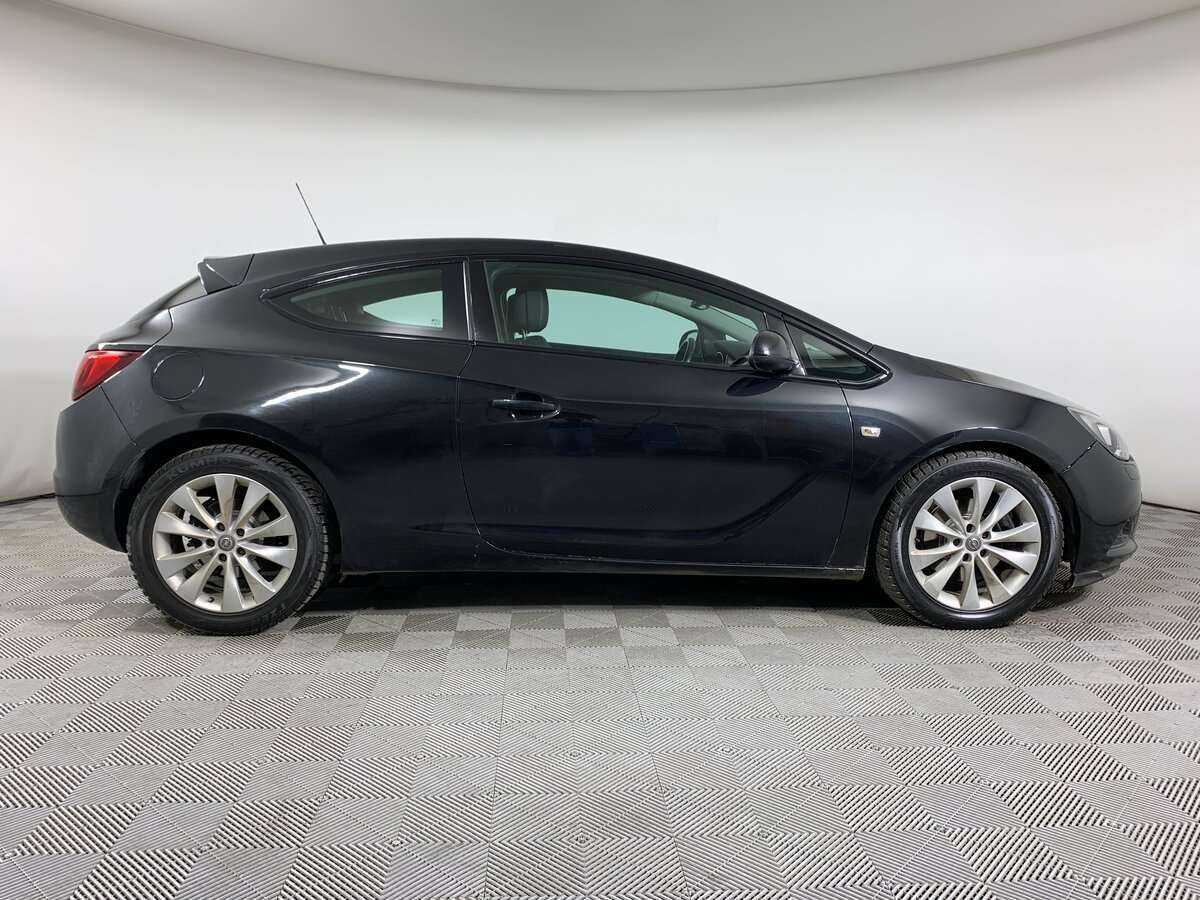 Opel - Opel Astra GTC, 2012