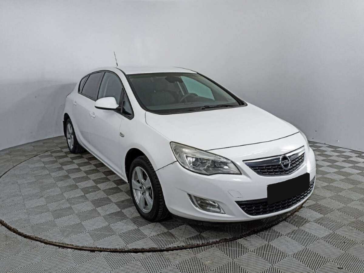 Opel - Opel Astra, 2011